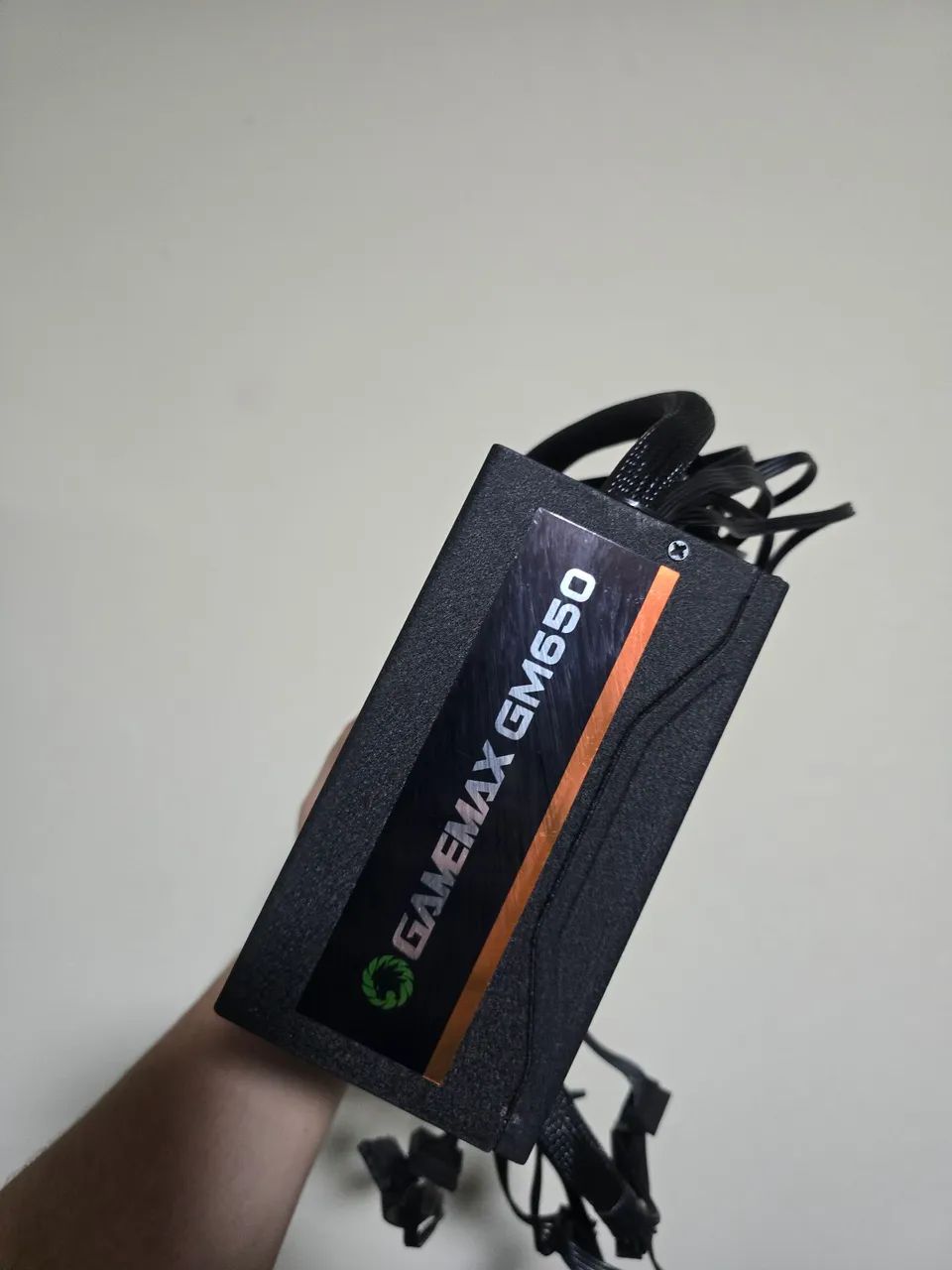 Fonte 650w GAMEMAX 80 PLUS BRONZE