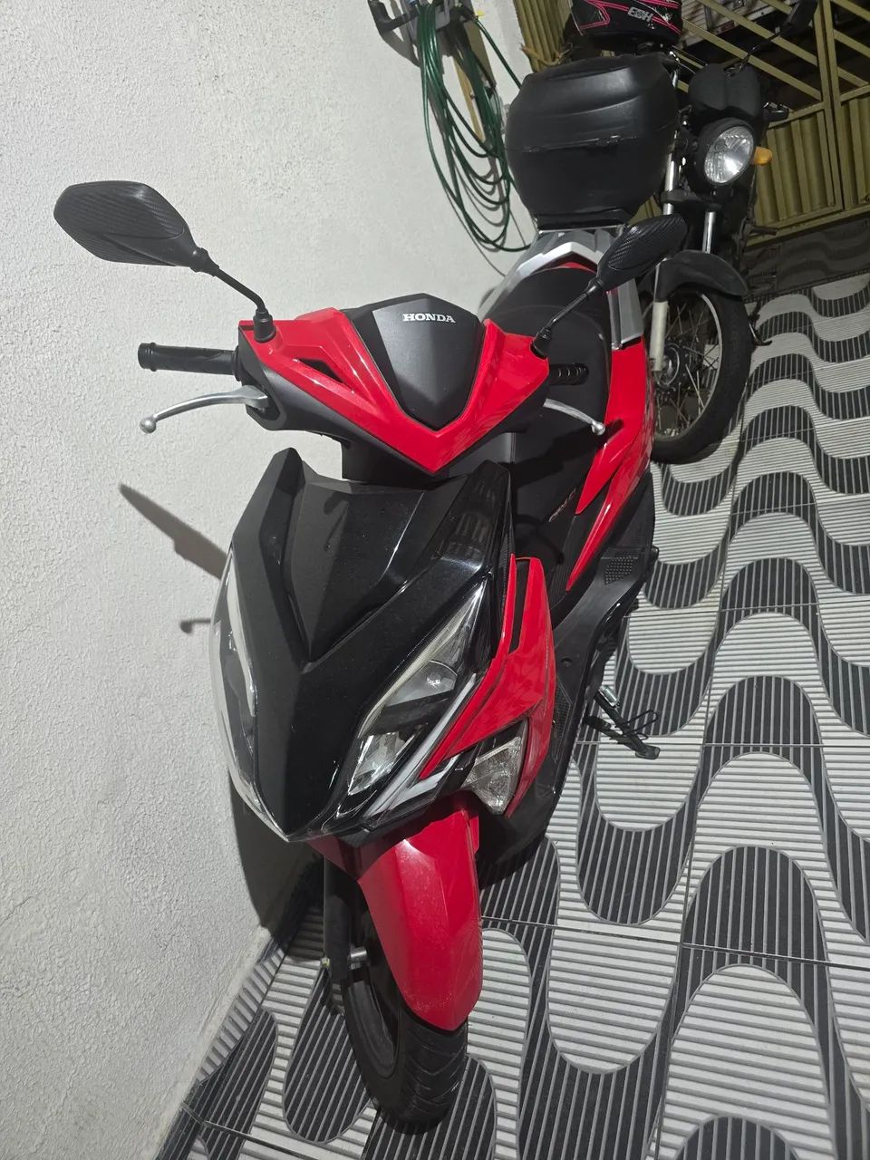Vendendo Honda Elite 125