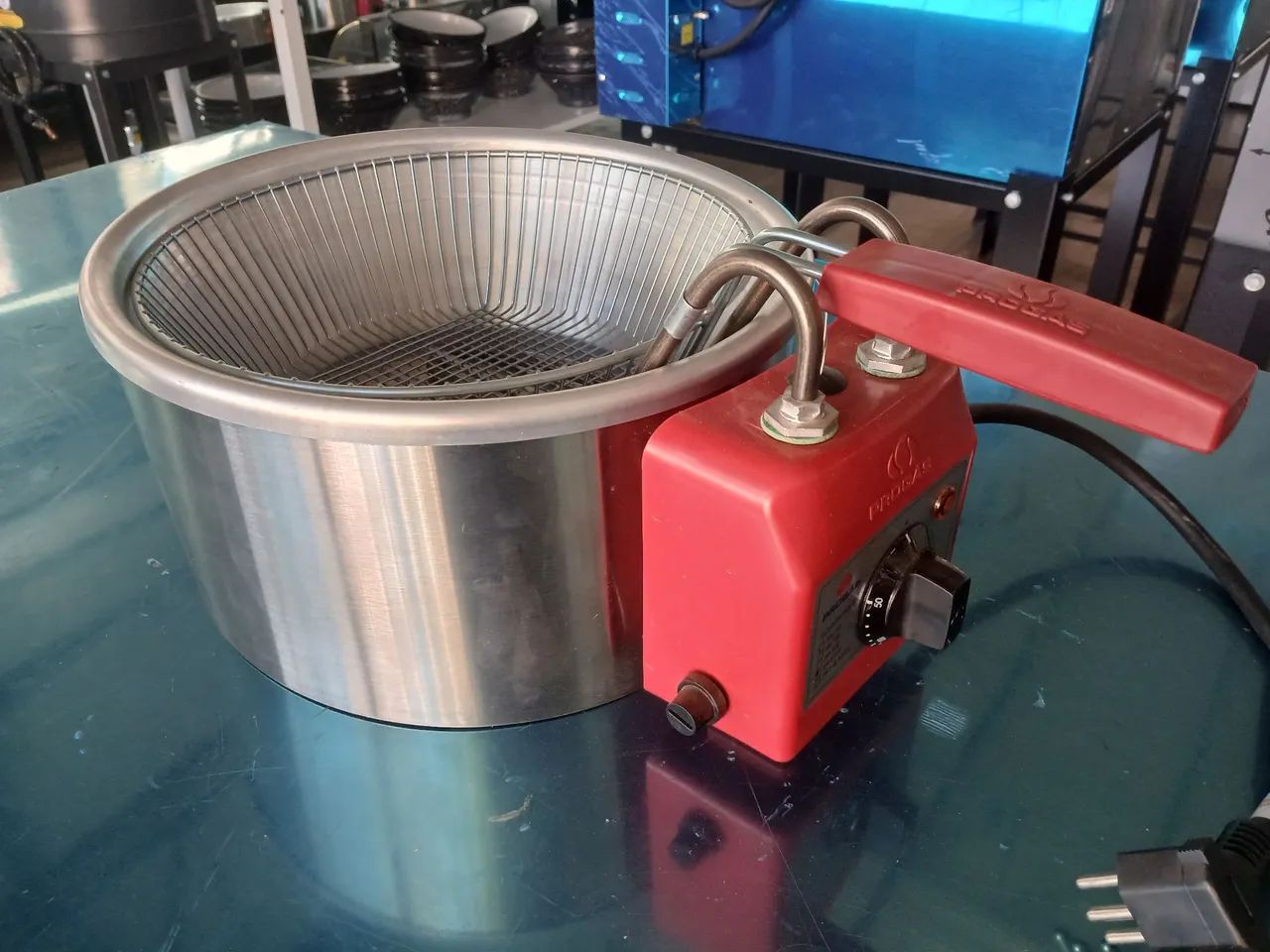 Fritador Elétrico Tacho 3 Litros 220V - Progás - Foto 3