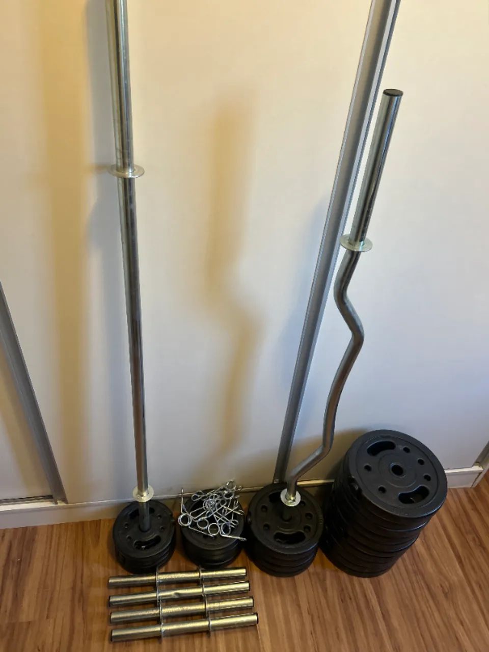 Kit de Anilhas + Barras (74kg)