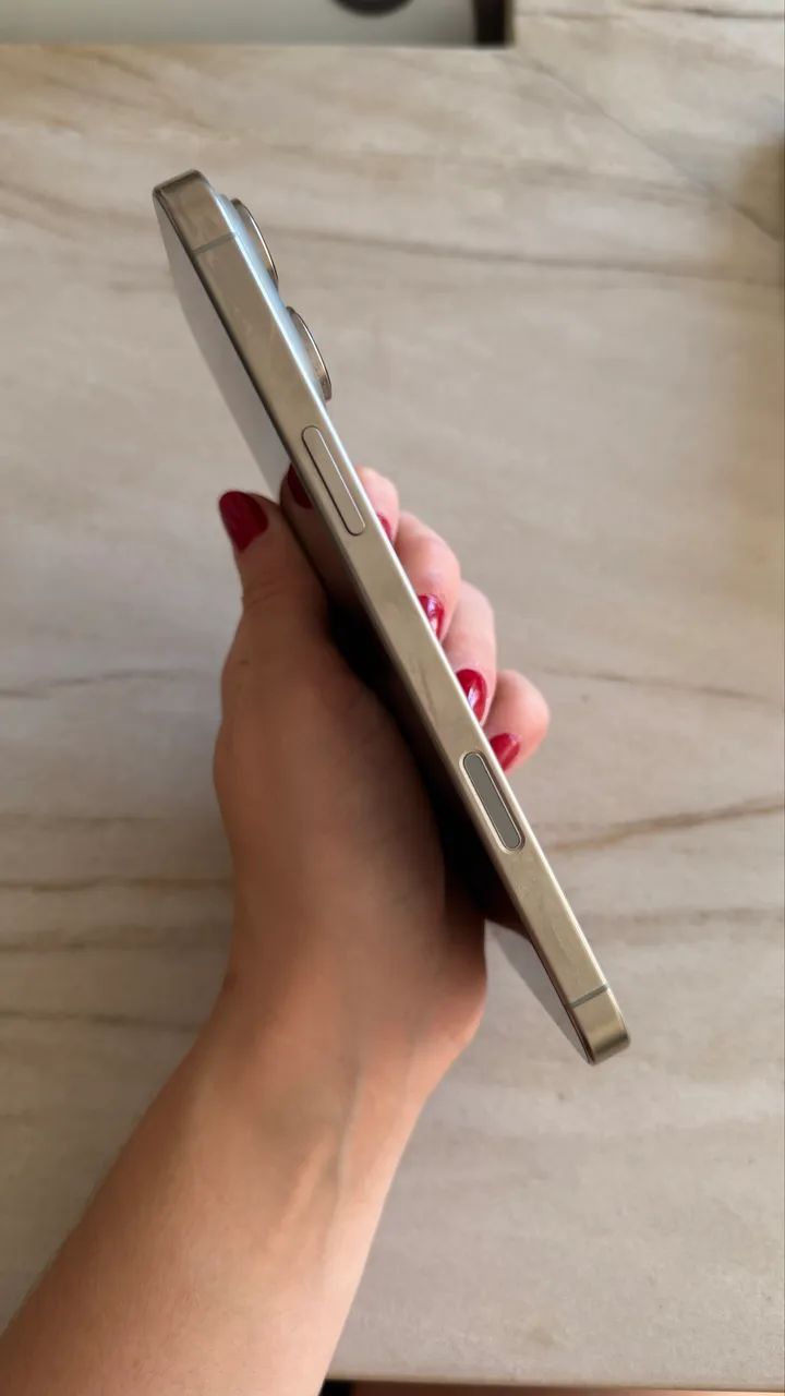 iPhone 16 Pro Max em perfeitas condições e pouco tempo de uso   - Foto 3