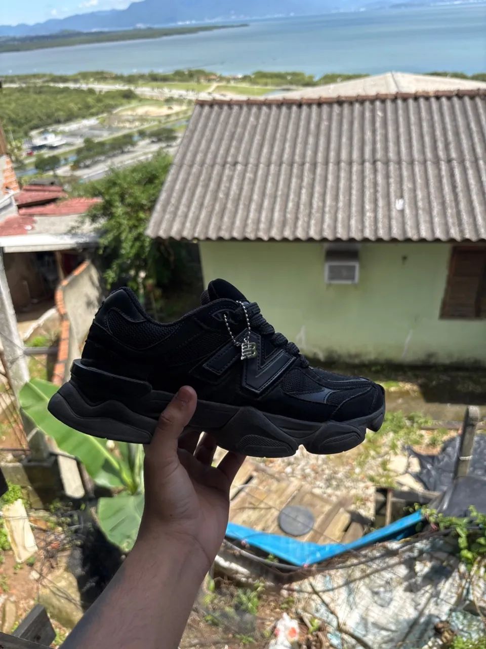 Vendo new balance 9060 