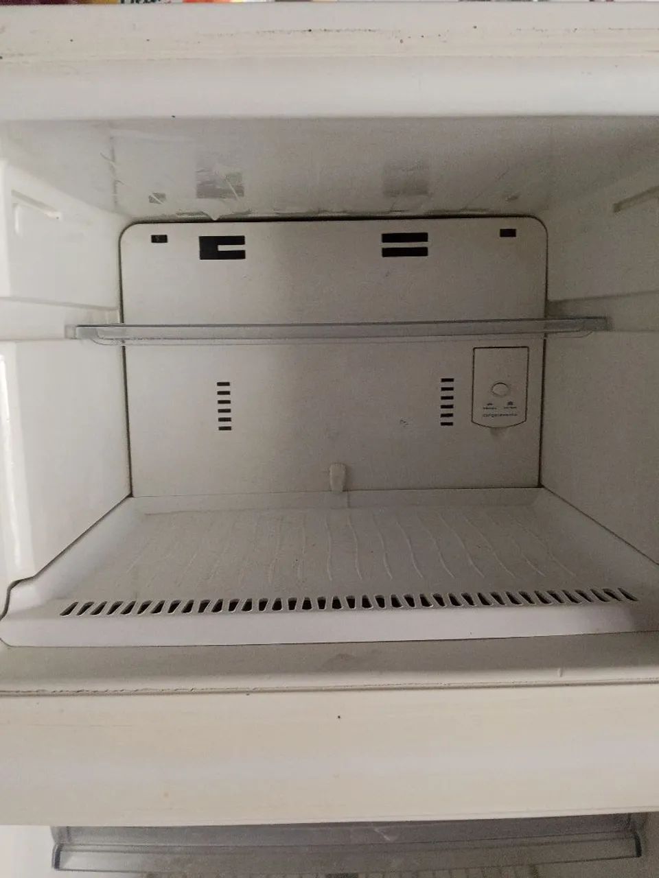 Vendo geladeira pegando perfeitamente  - Foto 4