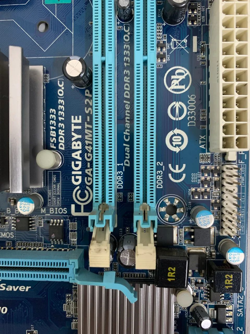 Placa mãe 775 gigabyte  - Foto 2