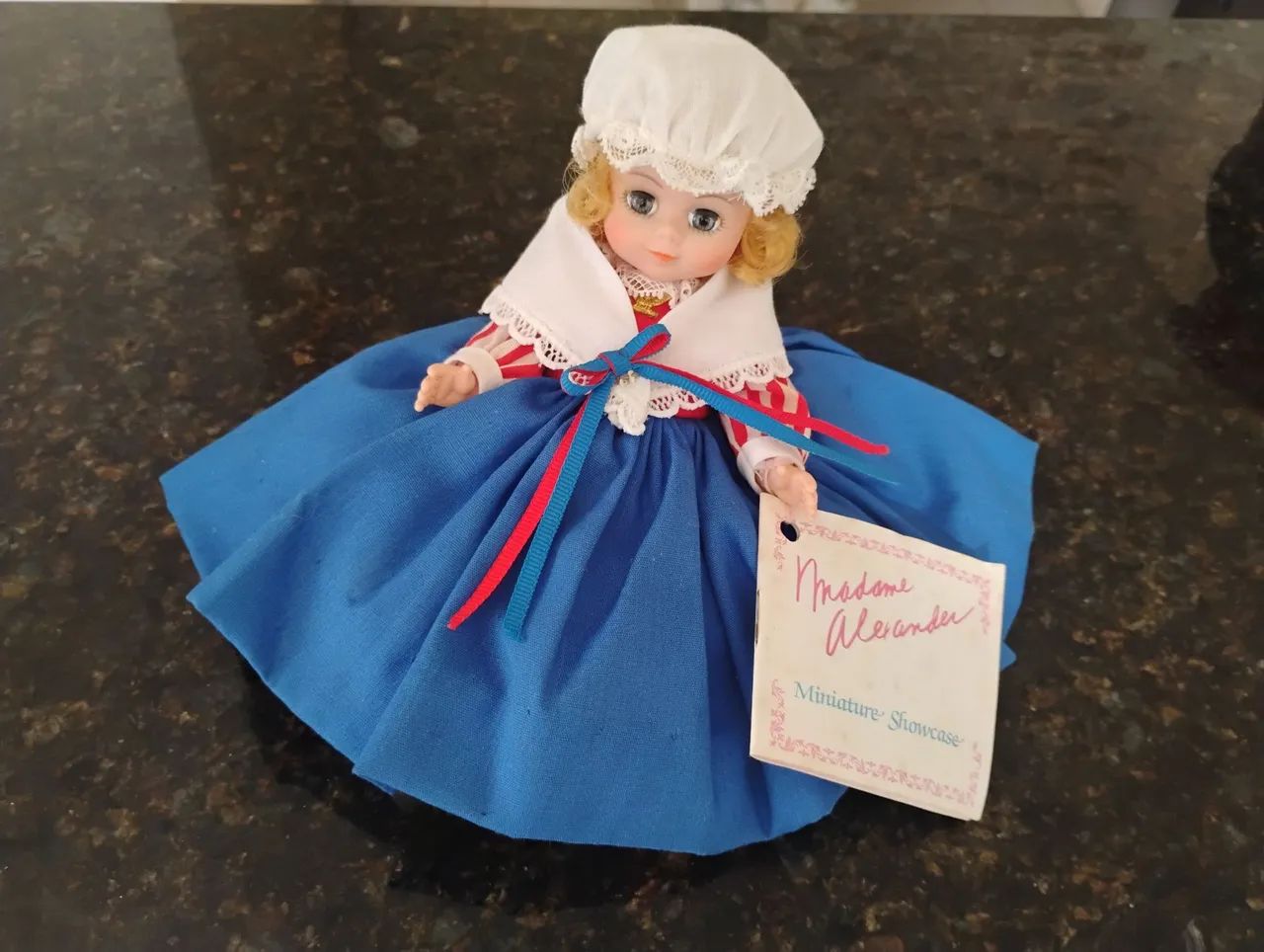Boneca de colecionador porcelana  - Foto 2