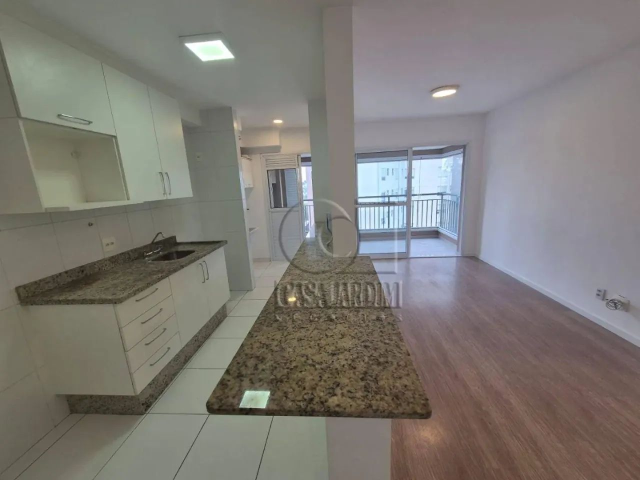 Apartamento com 2 dormitórios para alugar, 67 m² por R$ 6.399,86/mês - Edifício Choice - B - Foto 2