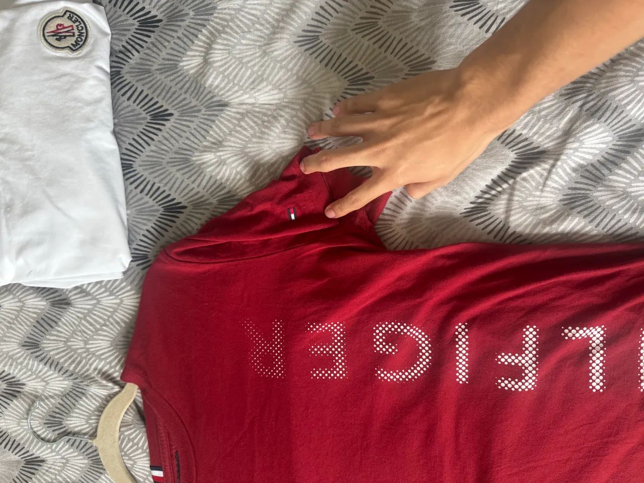 Camisa da thommy m, usada menos de 5 vezes  - Foto 3