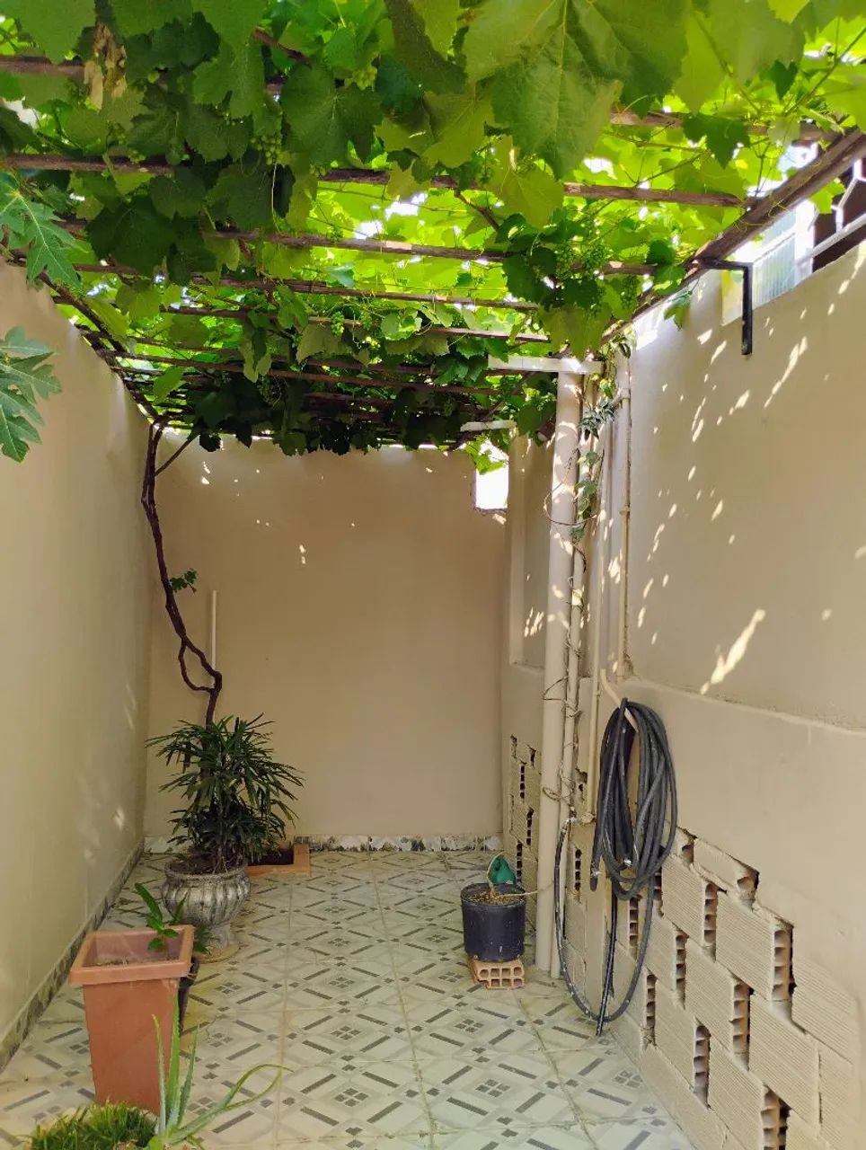 Casa colonial dóis provimento , não financio.