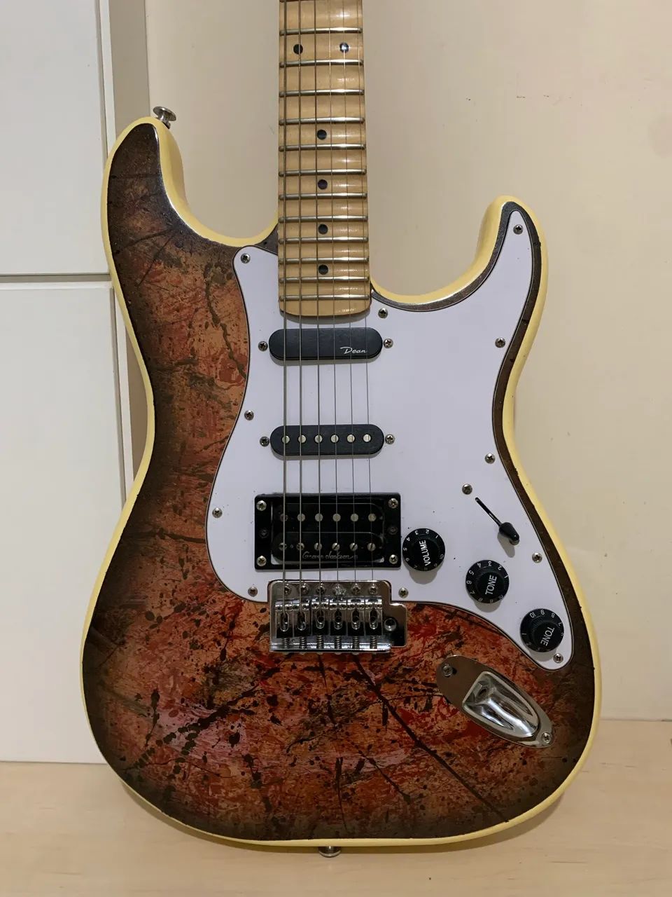 Guitarra Fender Stratocaster Chinesa