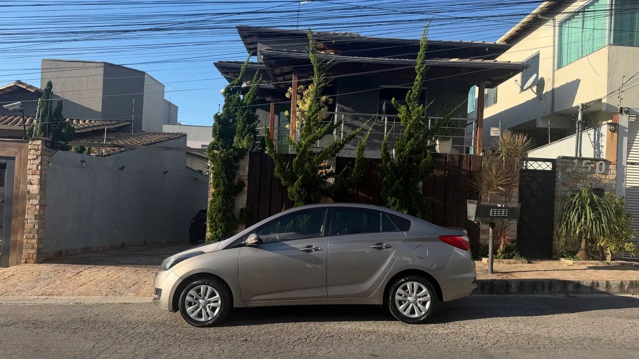 Hyundai Hb20S HB20S C.Plus/C.Style1.0 Flex 12V Mec. 4P 2016