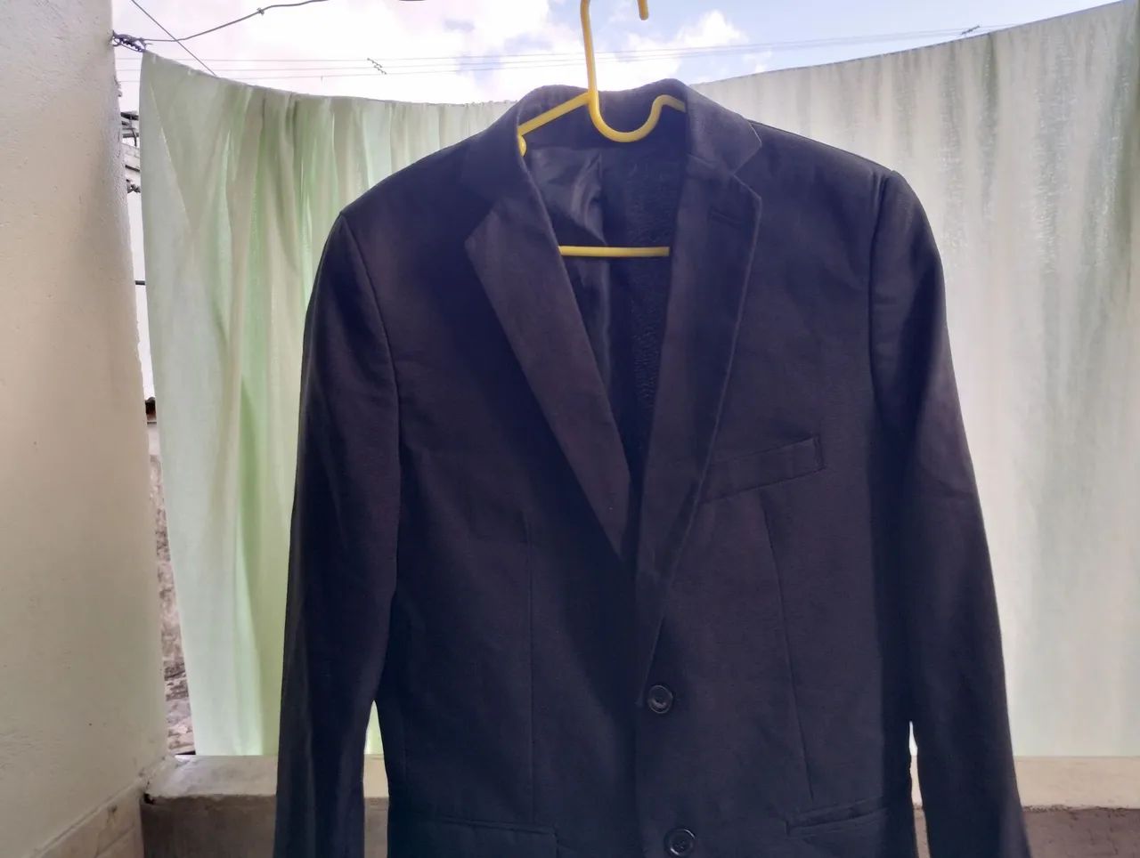 Conjunto calça e terno na cor preta + gravata e social - Foto 2