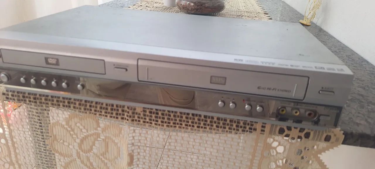 vende se 