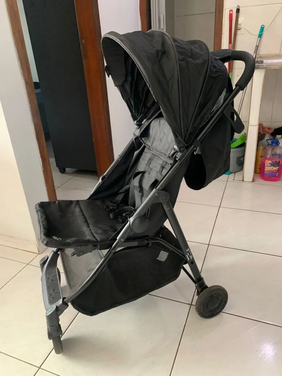Carrinho de bebê em perfeito estado  - Foto 2