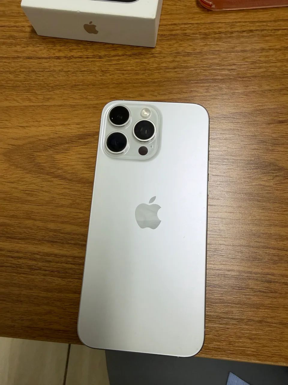 iPhone 15 ProMax - 256gb - Bateria 84% - Impecável  - Foto 2