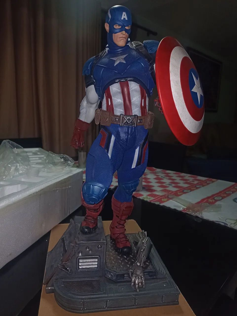 Capitão América Comics 1/4 Sideshow regular 