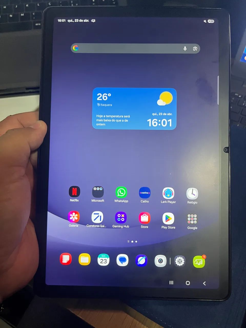 Tablet Samsung A9+