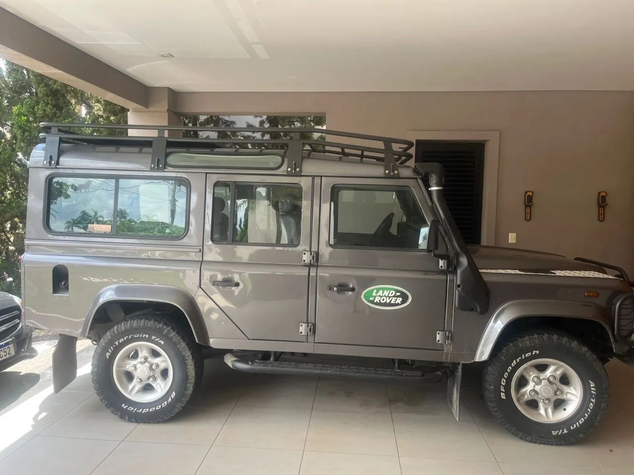 Land Rover Defender 2002