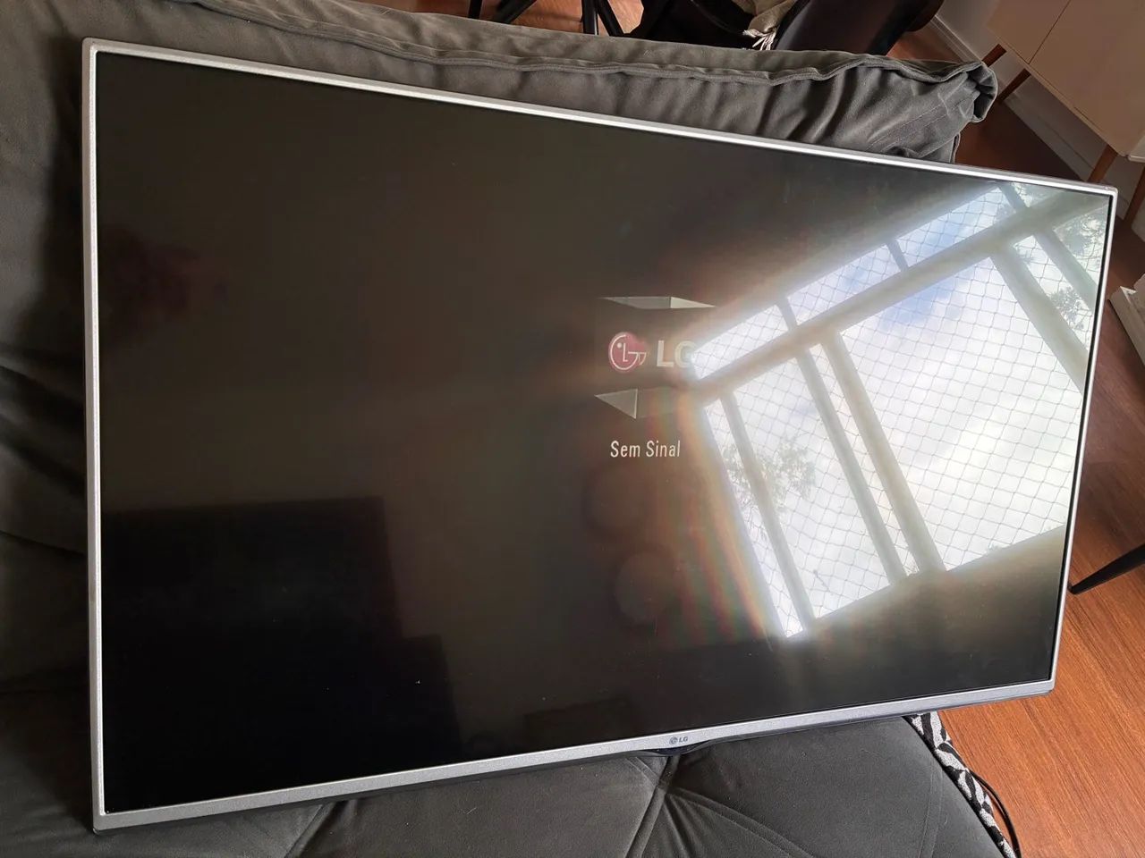 TV LG de 49 polegadas