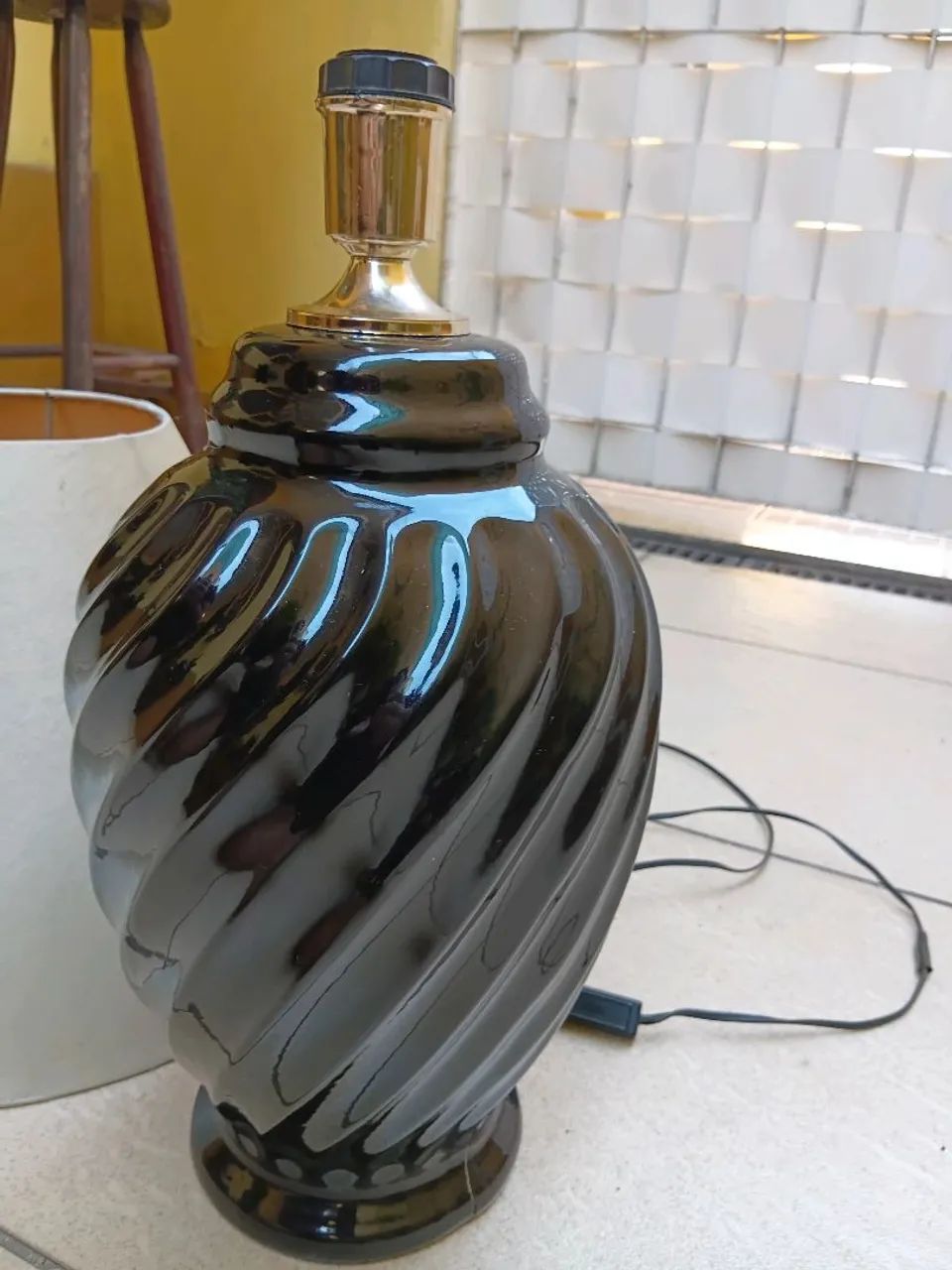 Abajur de mesa com cúpula  - Foto 3