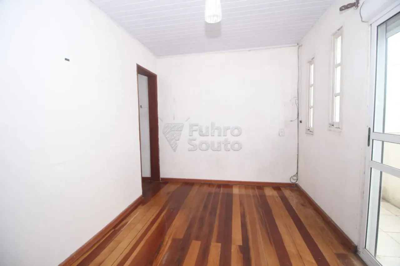 Sobrado com suíte no Centro de Pelotas - Foto 3