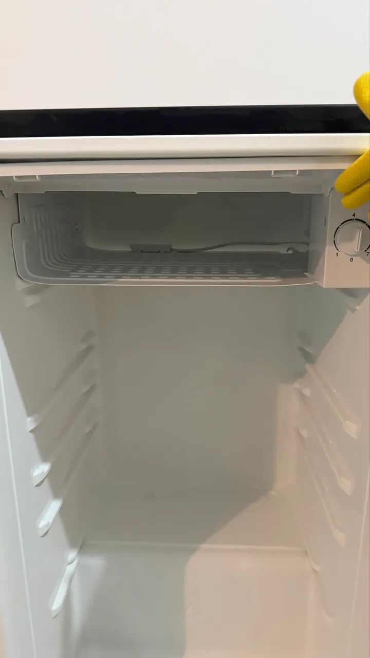 FRIGOBAR EOS ICE COMPACT - 93 LITROS | 220V - Foto 2