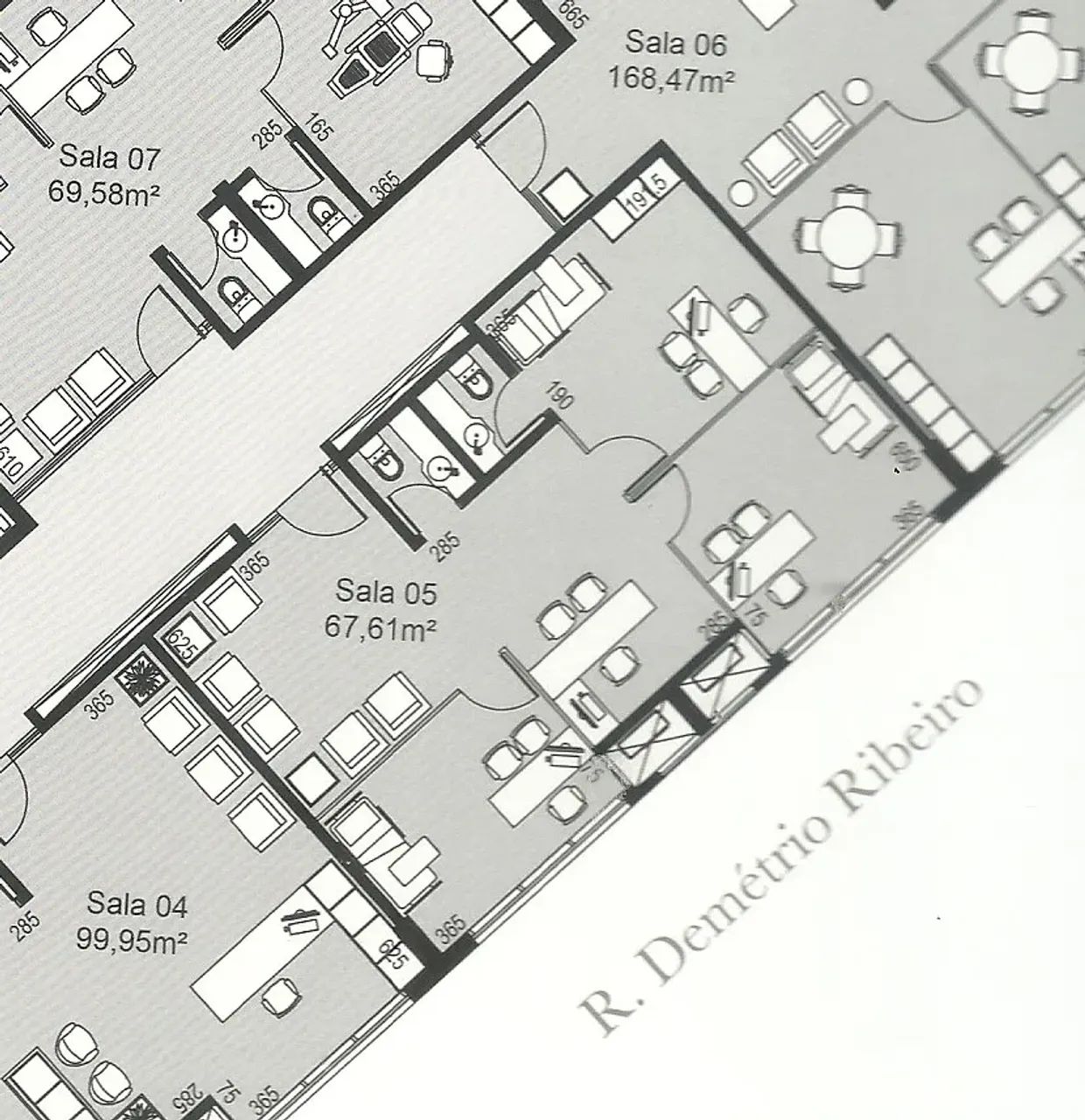 Sala comercial em frente ao Beiramar Shopping