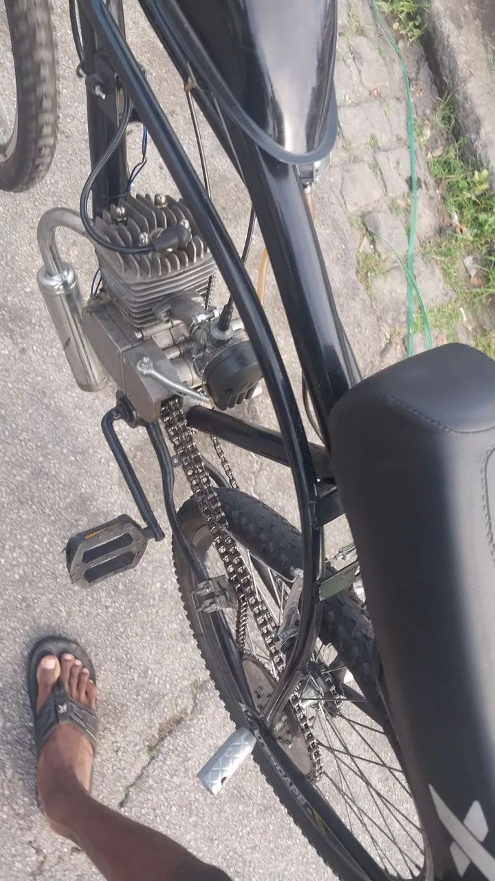 Bicicleta motorizada semi nova  - Foto 3