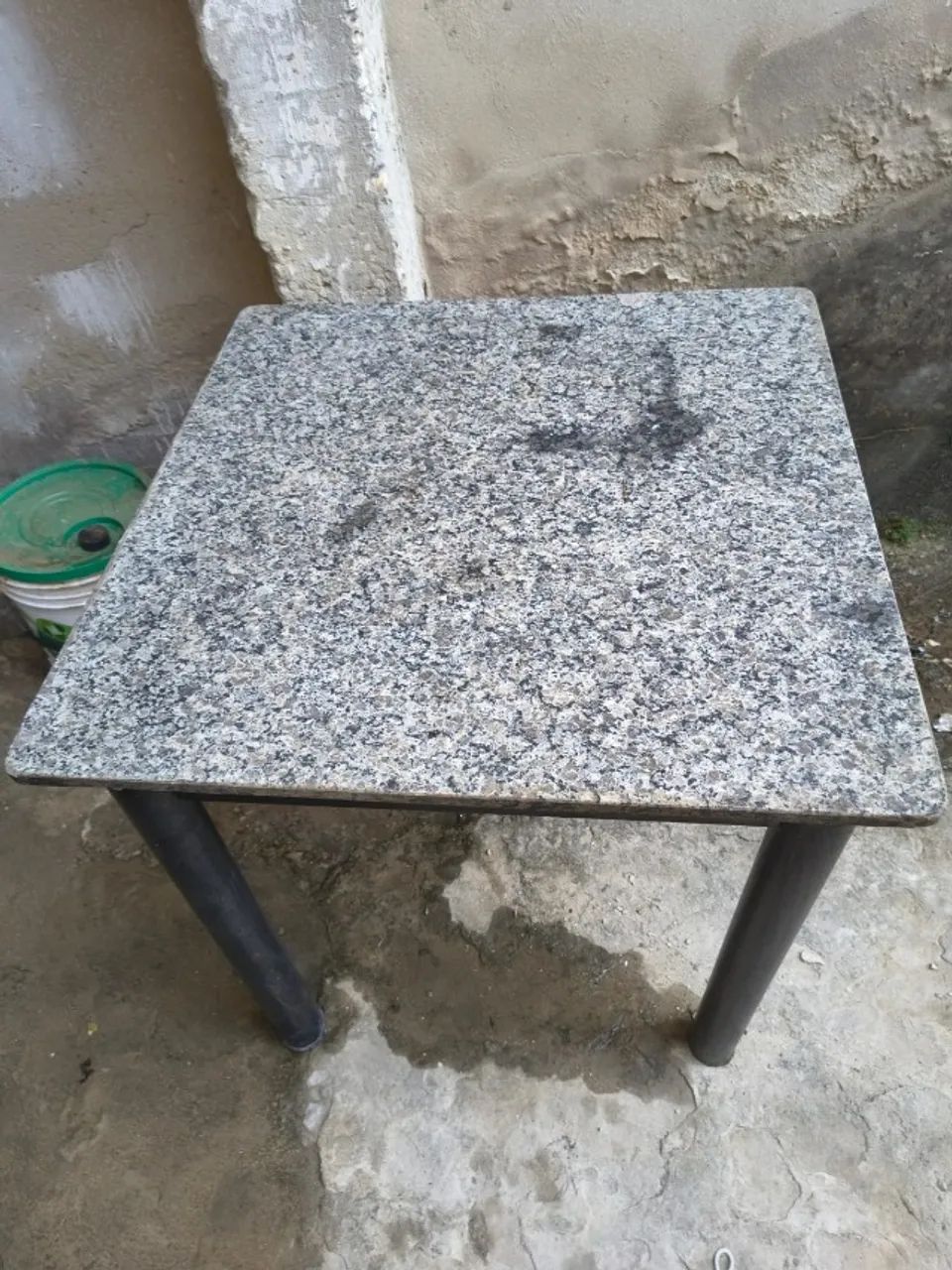 MESA DE GRANITO COM DUAS CADEIRAS  - Foto 3