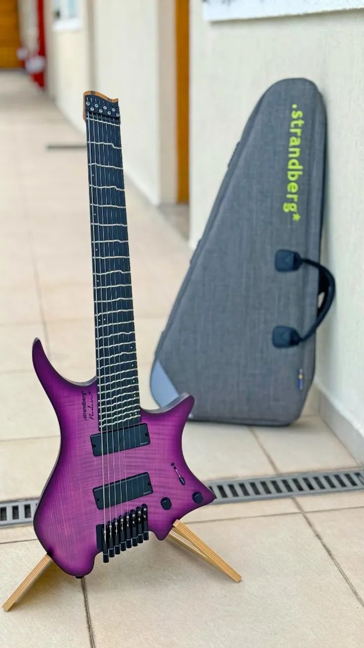 Guitarra Strandberg Boden Plus + Boden8 NX TT roxa oito cordas True Temperament - Foto 4