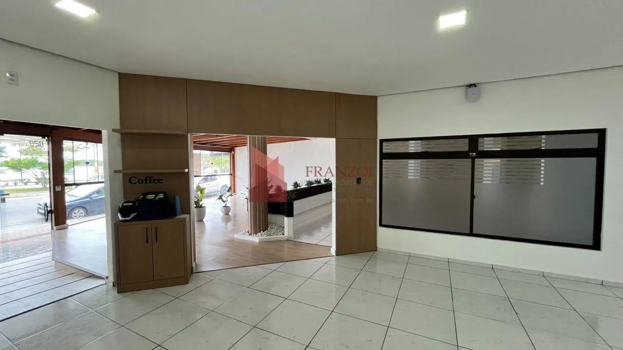 ALUGUEL: SALA COMERCIAL TÉRREA NA BEIRA RIO DE ITAJAÍ!! - Foto 4