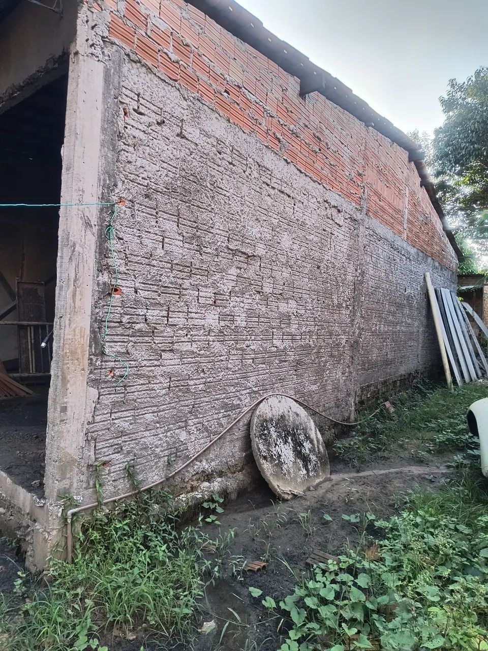 Vendo casa em construção no bairro gapara  - Foto 4