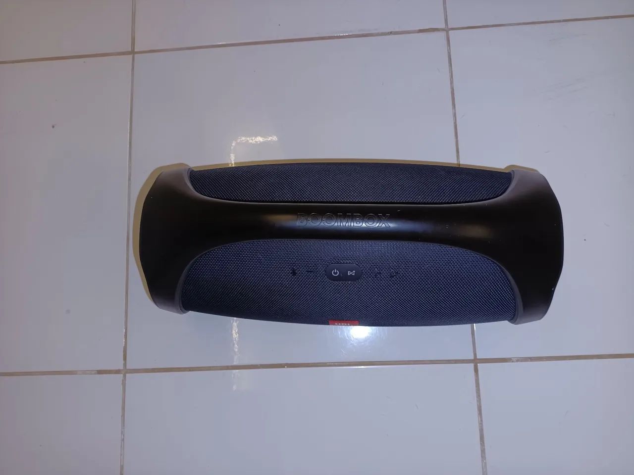 Vendo Excelente JBL BomBox - Foto 3