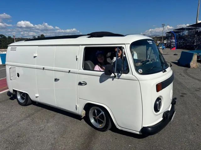Volkswagen Kombi Furgão (álcool) 1993