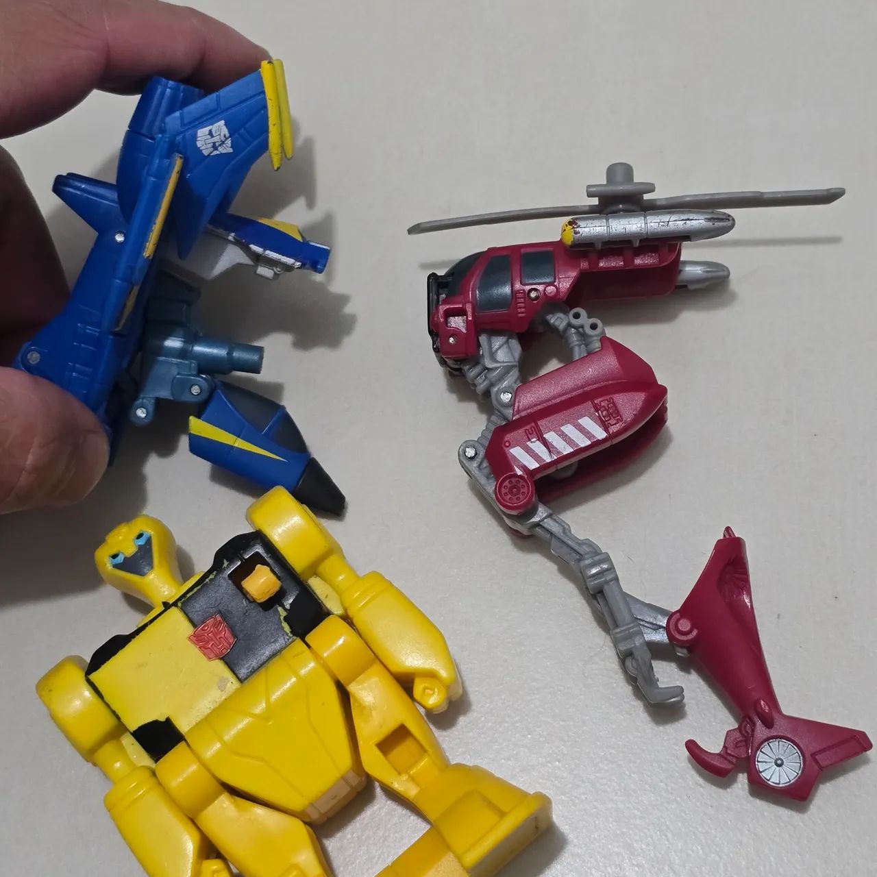 Kit de brinquedos robos estilo transformers. - Foto 5