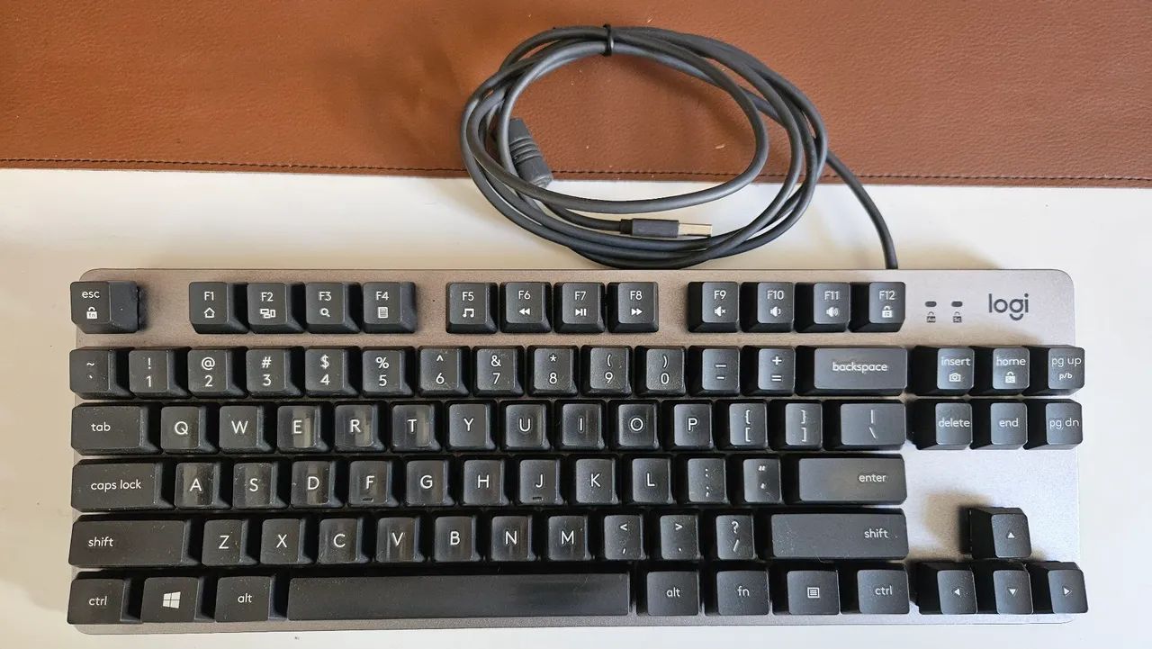 Teclado mecânico Logitech k835
