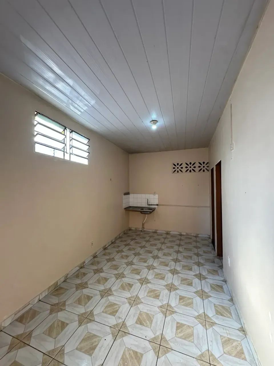 ALVORADA 1 QUARTO - Foto 2