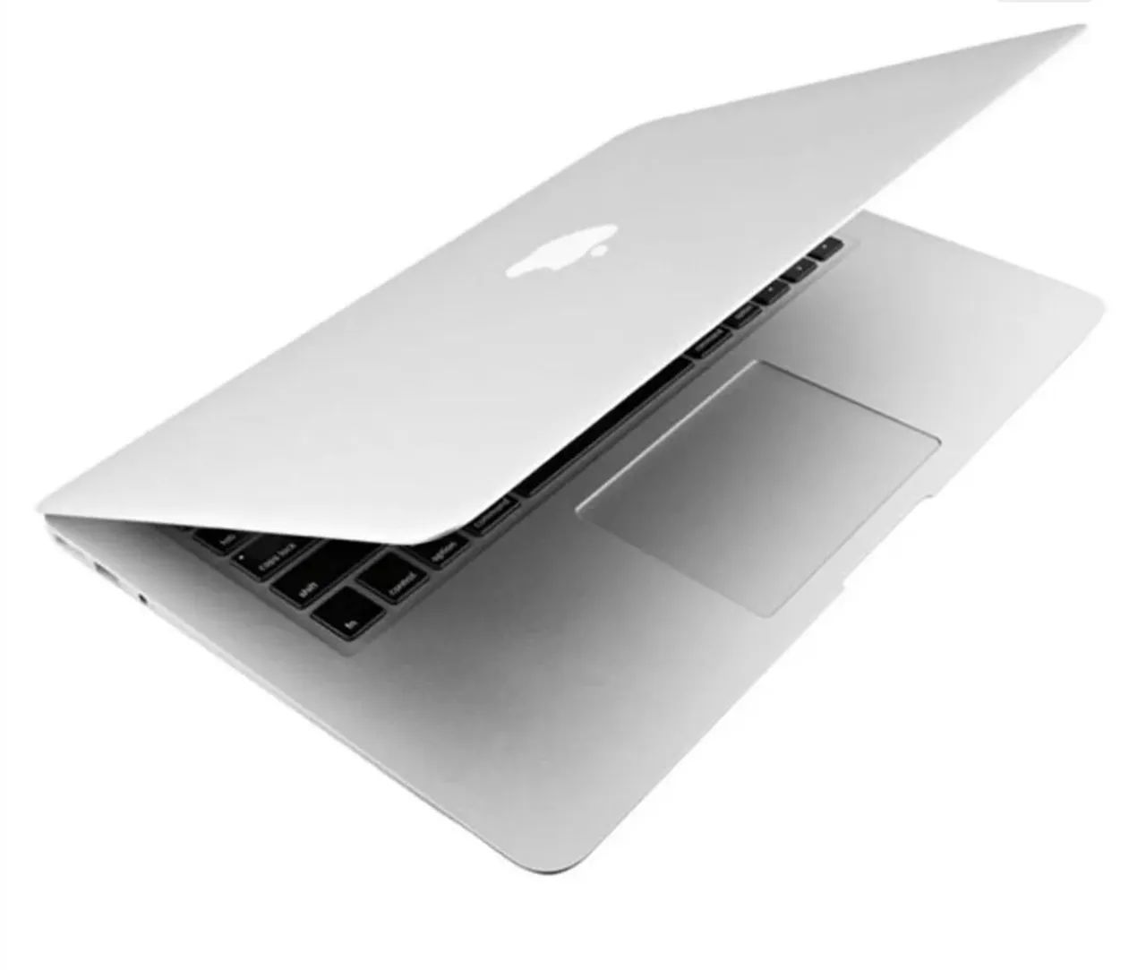 MacBook Neo de 13 polegadas na cor Prata (Silver).