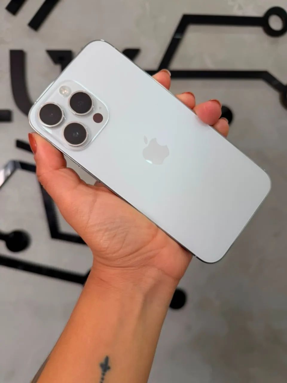 iPhone 14 Pro Max Silver 256GB (Nota e 3 meses de garantia