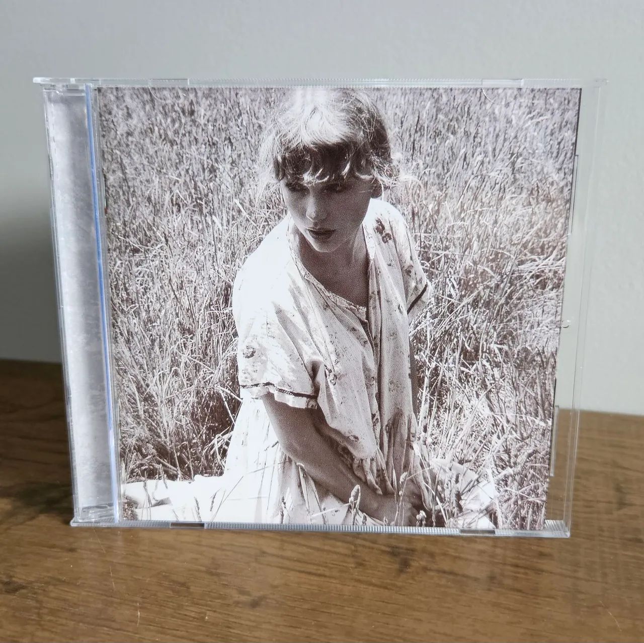 [IMPORTADO] CD folklore - Taylor Swift (Betty's Garden)