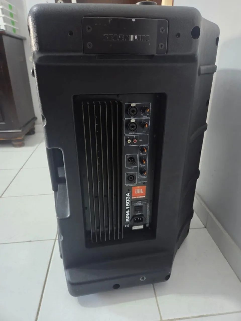 Caixa de Som JBL Selenium Modelo SPM-1503A