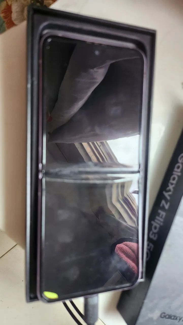 Celular Samsung galaxy zflip3  - Foto 4