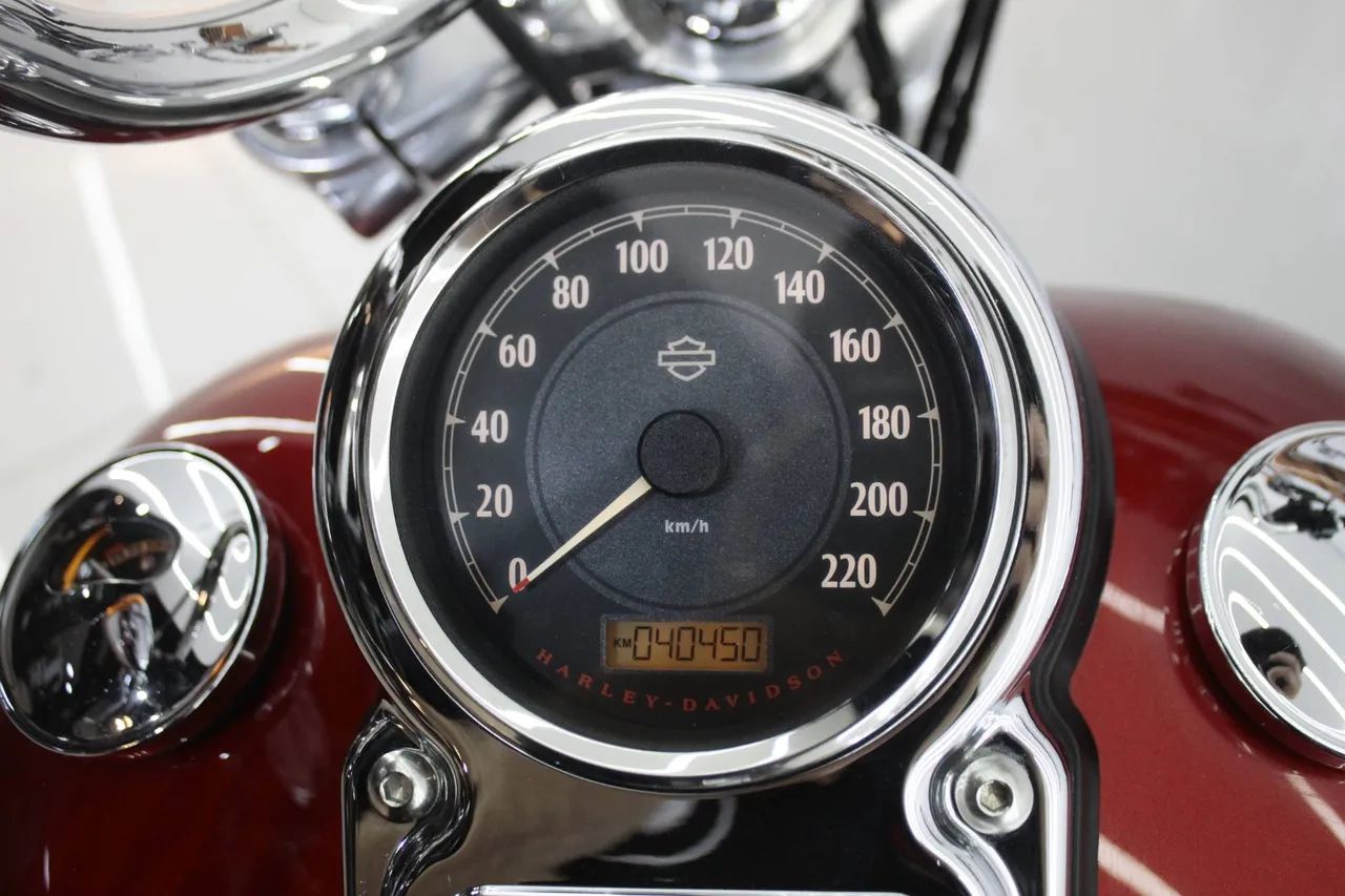 HARLEY-DAVIDSON DYNA SUPER GLIDE CUSTOM - Foto 5