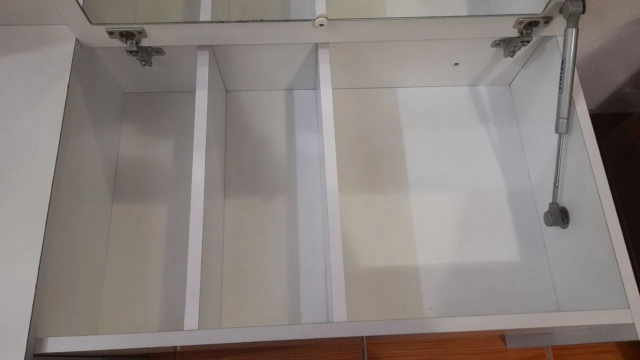Penteadeira de maquiagem suspensa  - Foto 3