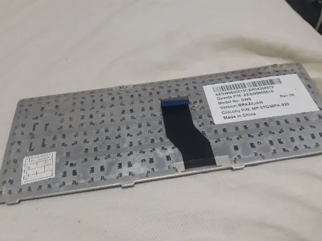 Teclado notebook Itautec W7435 **LEIA** - Foto 2