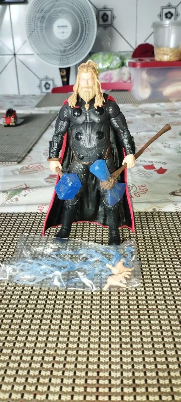 Action figure Thor endgame Marvel legends 