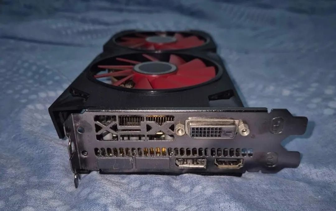 XFX Rx570 4gb GDDR5  - Foto 2