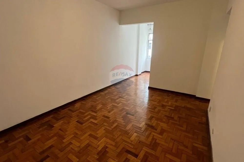 OPORTUNIDADE NO CORAÇÃO DA TIJUCA - 3 QUARTOS COM GARAGEM - Foto 4