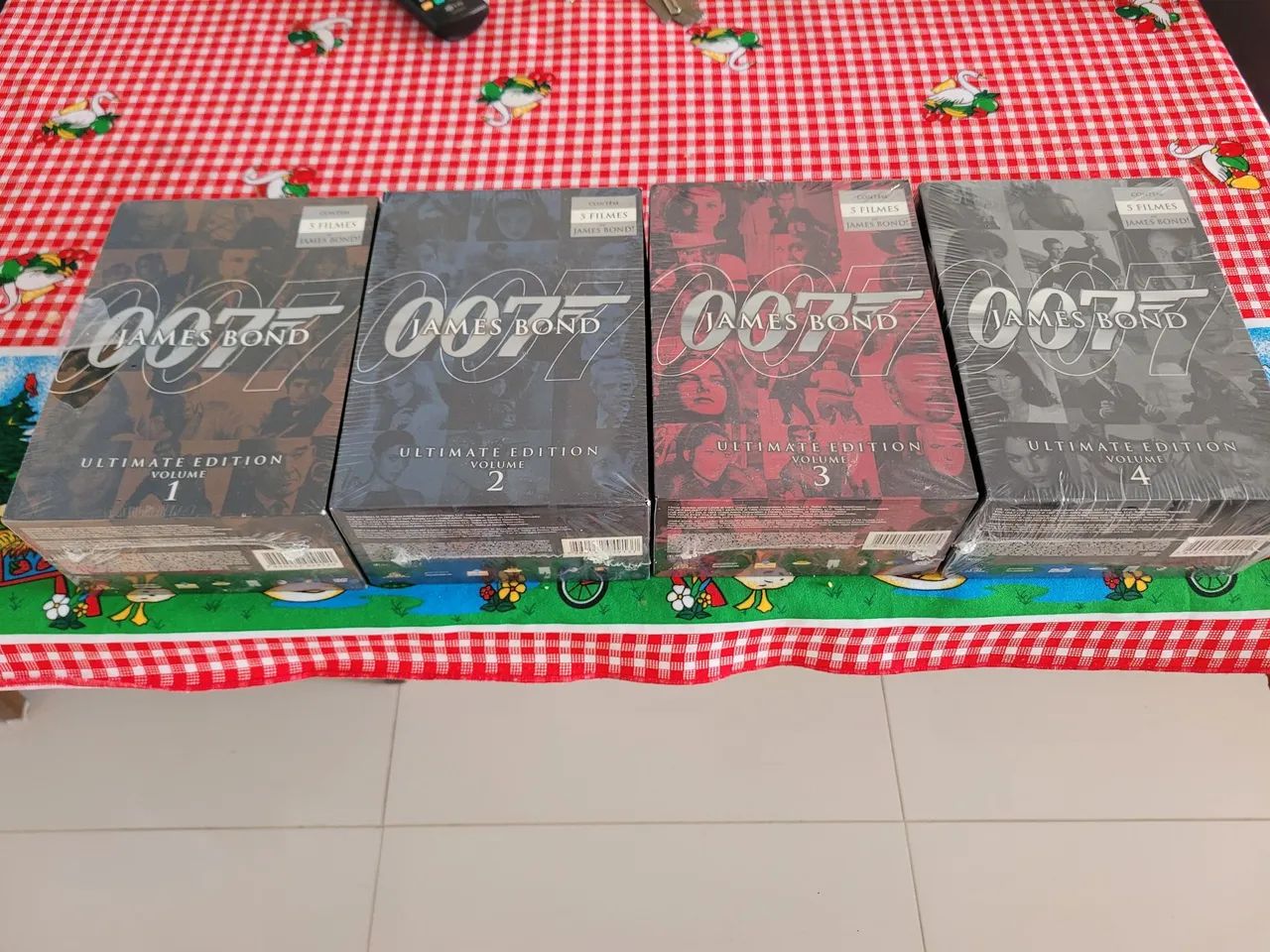 DVD JAMES BOND 007 - Foto 2