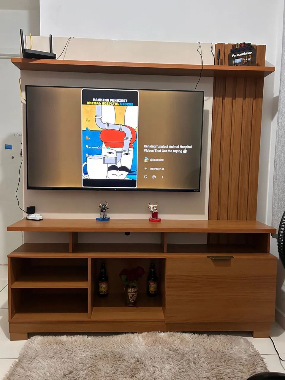 Painel com rack