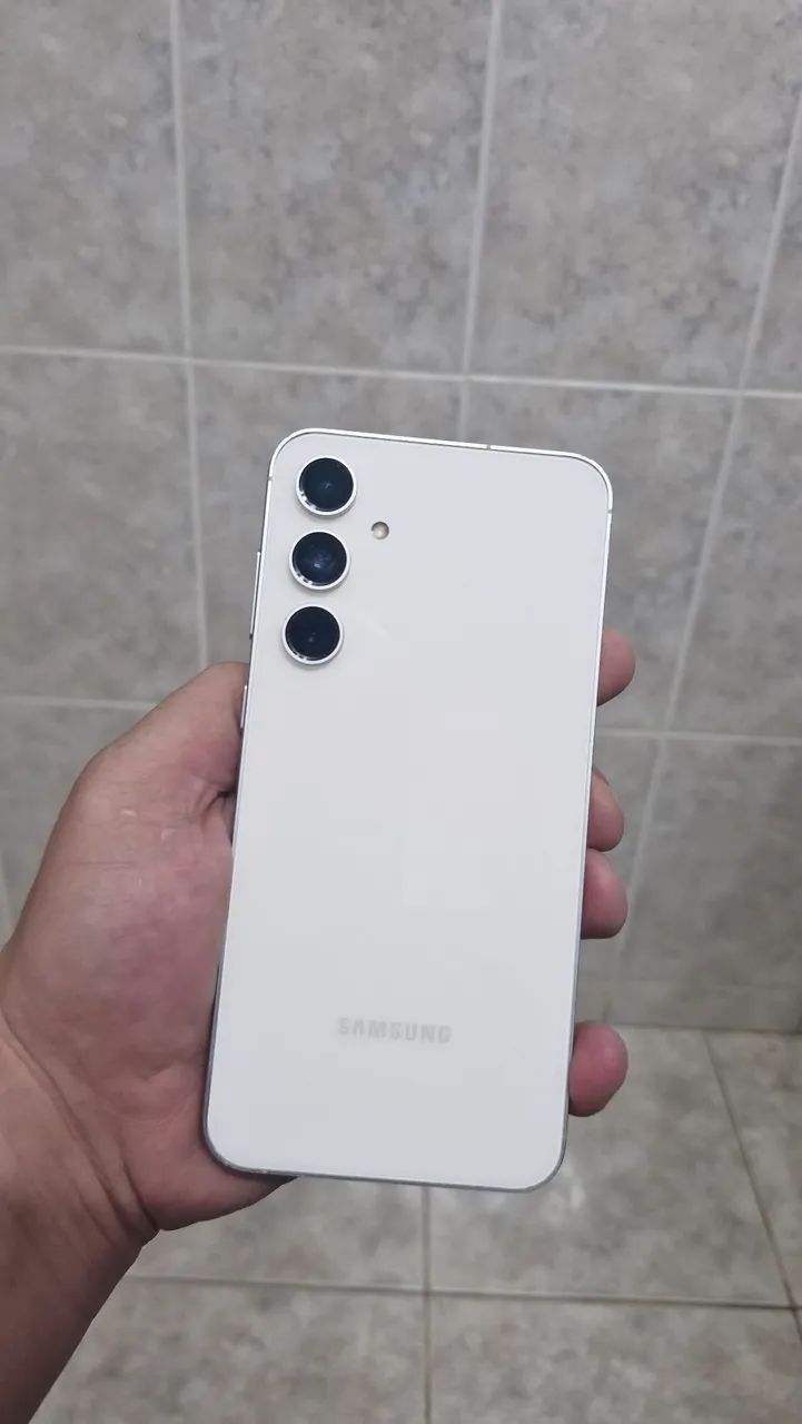 Samsung S23 128GB - Foto 2